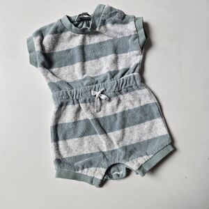 Bebe Green and Gray Terry Baby Outfit Size AU 00 US 3-6m